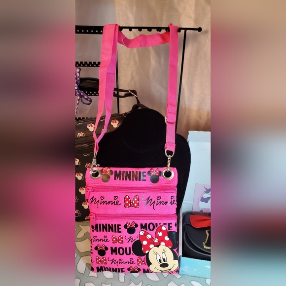 Minnie Mouse Crossbody Bag Bundle - Picture 3 of 9
